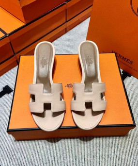 에르메스 올수공 오아시스 슬리퍼 샌들 스위프트 24